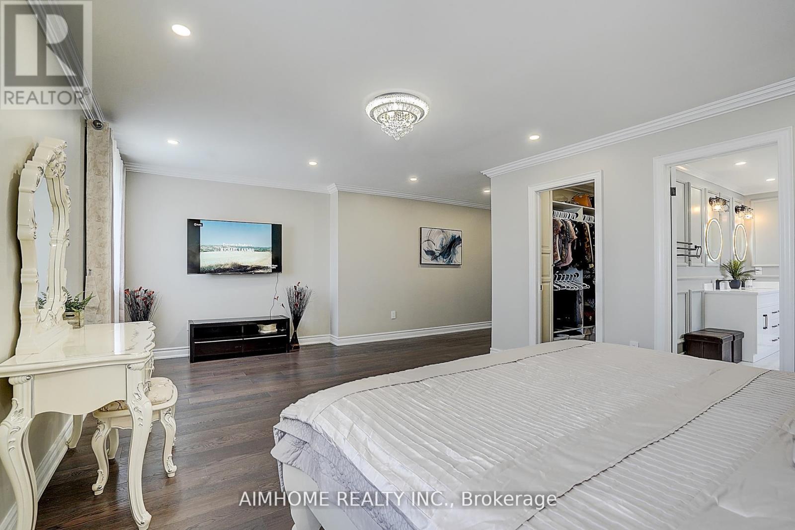 901 EAGLE RIDGE DRIVE - 22