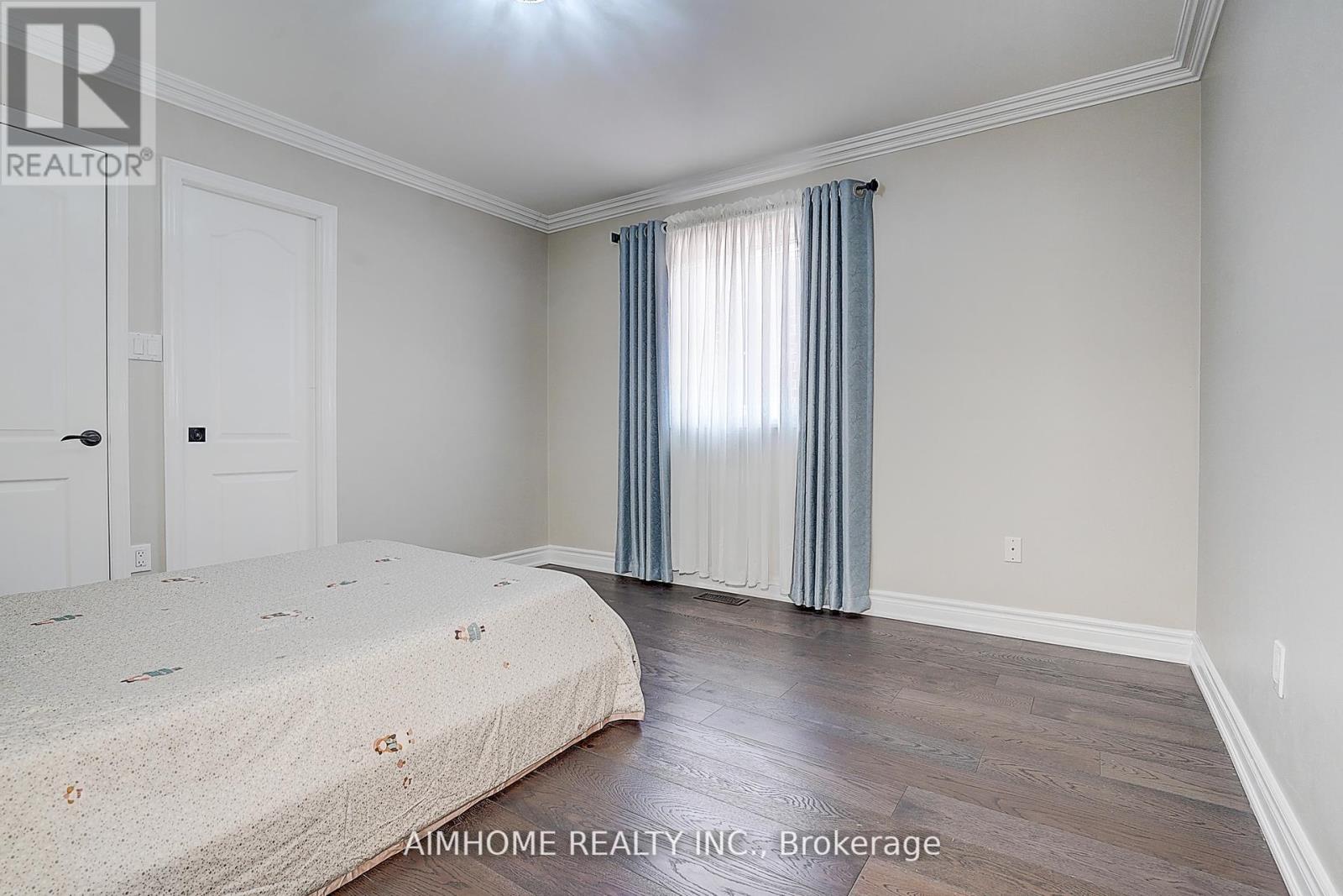 901 EAGLE RIDGE DRIVE - 26