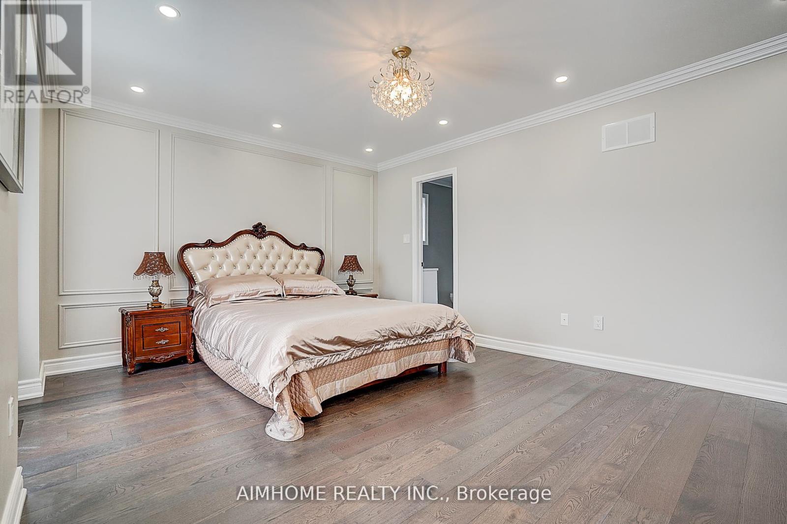 901 EAGLE RIDGE DRIVE - 30