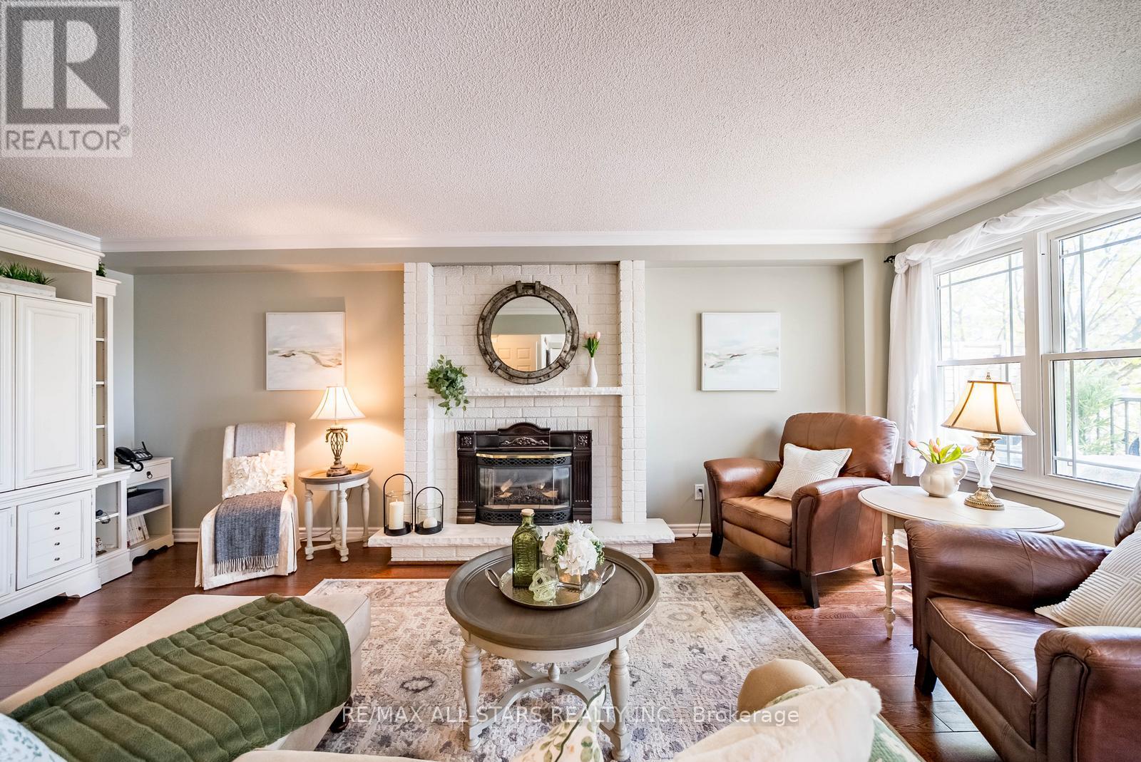 636 RUPERT AVENUE - 13