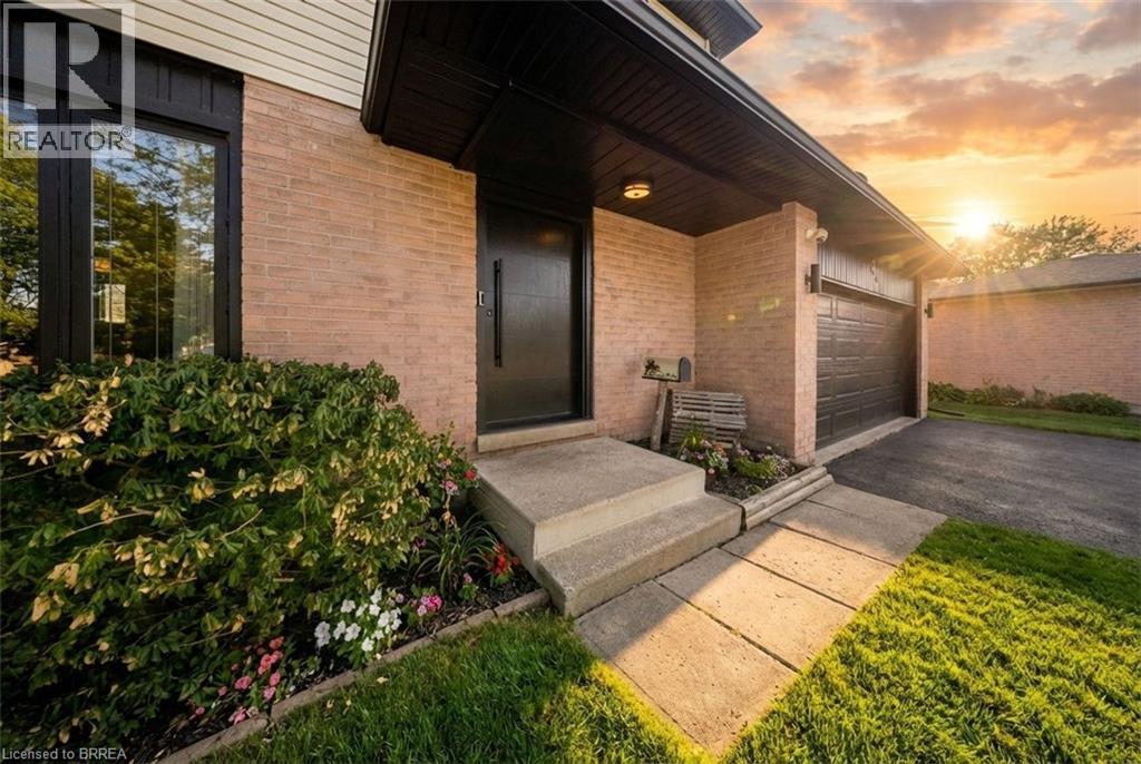 35 ROSE Court, Paris, Ontario, N3L3T9 — Photo 5
