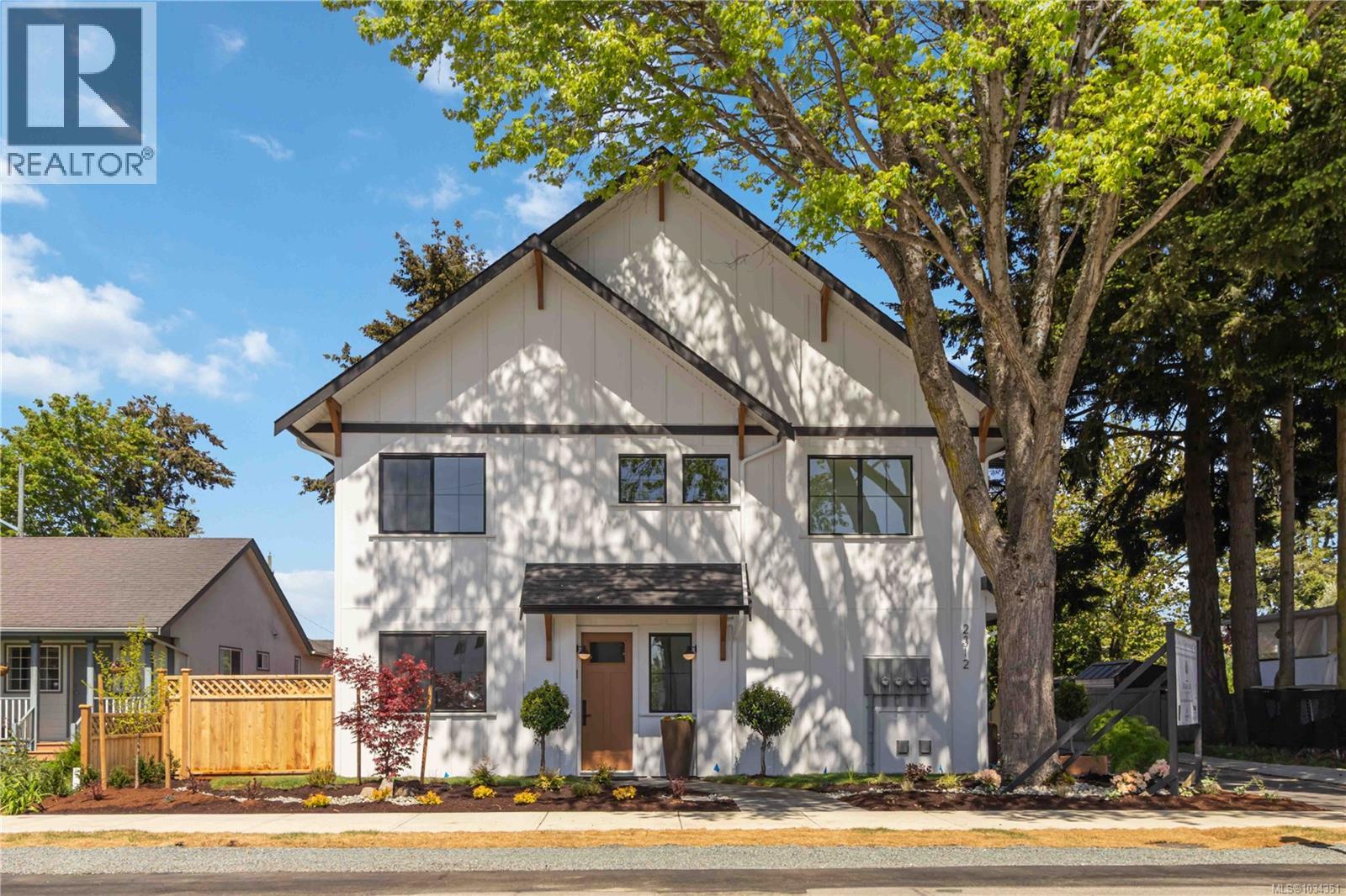 #1 2312 Orchard Ave - 34