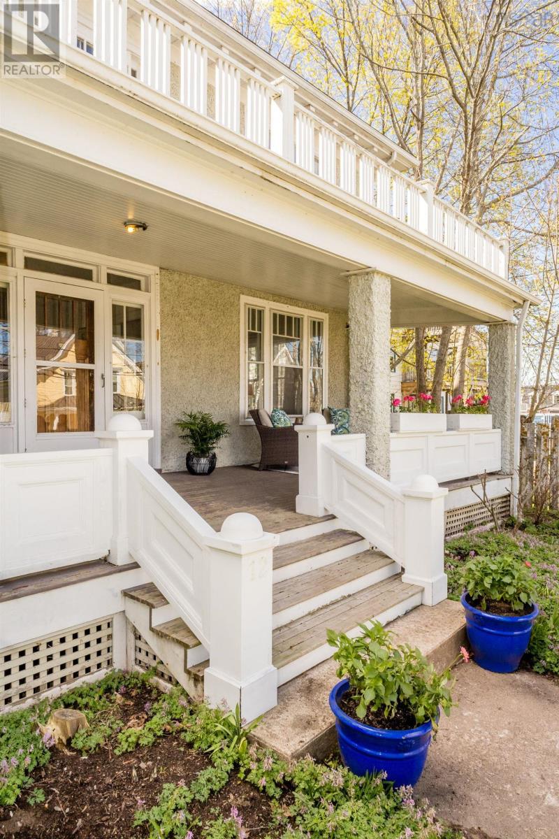 Property 45 of 49 of 12 Linden Avenue