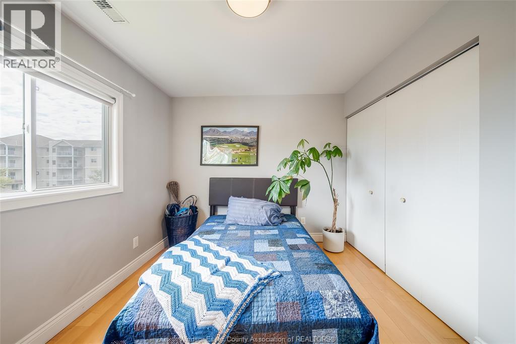 #203 1655 GRAND MARAIS ROAD West - 23