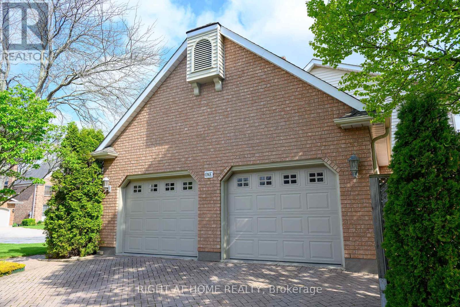 1 CAPTAIN TENBROCK TERRACE - 4