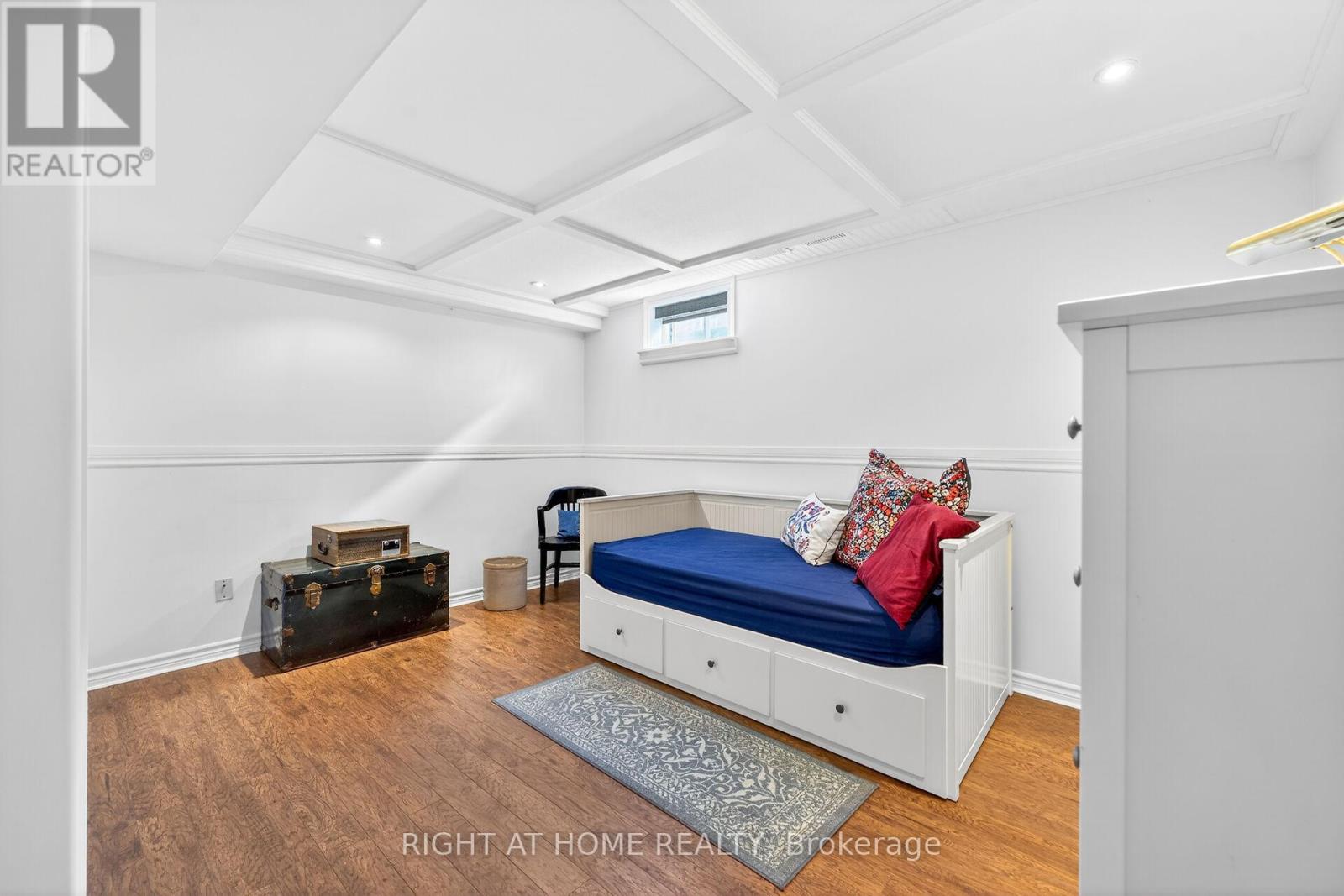 1 CAPTAIN TENBROCK TERRACE - 42
