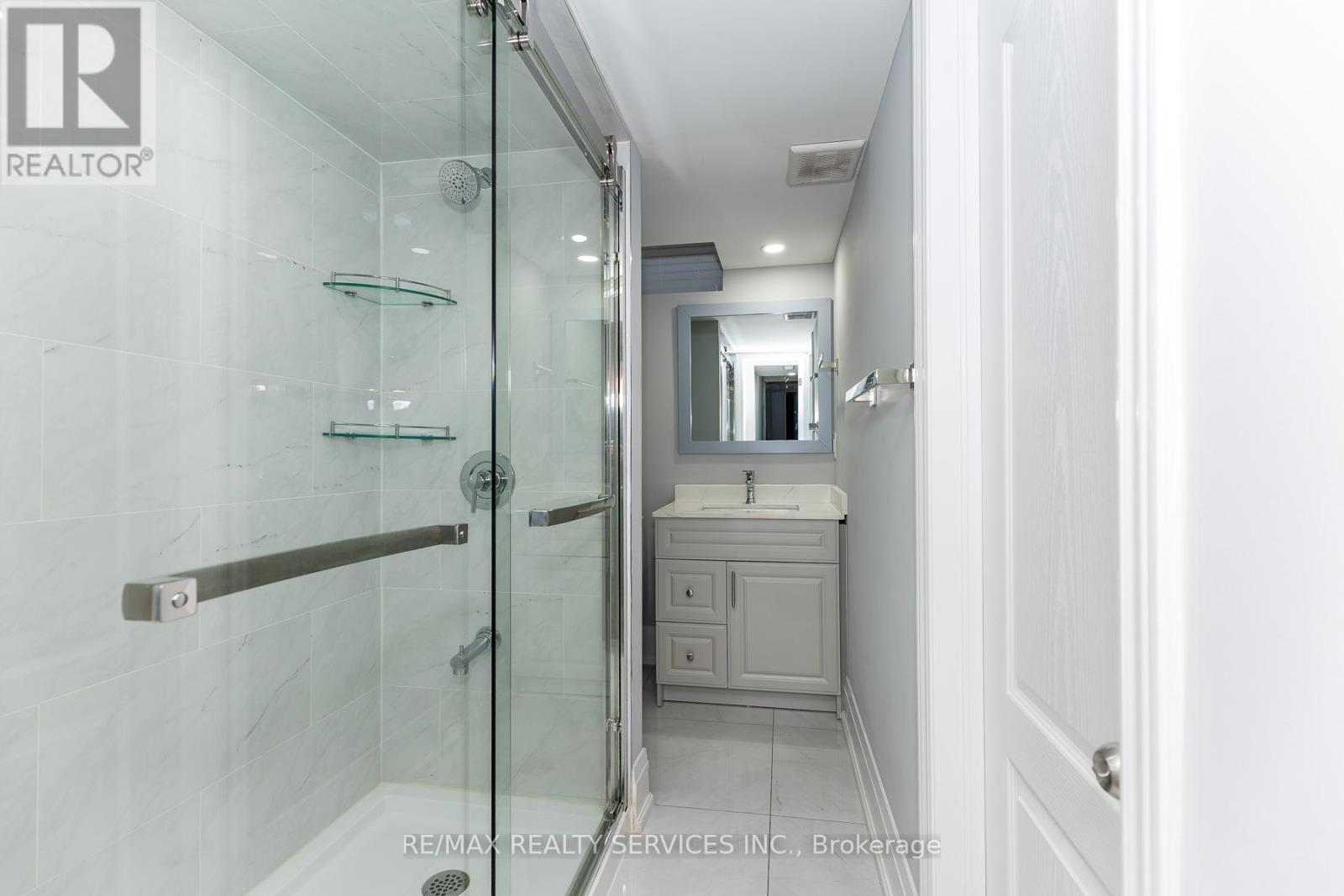 22 BERRYFIELD WAY - 35