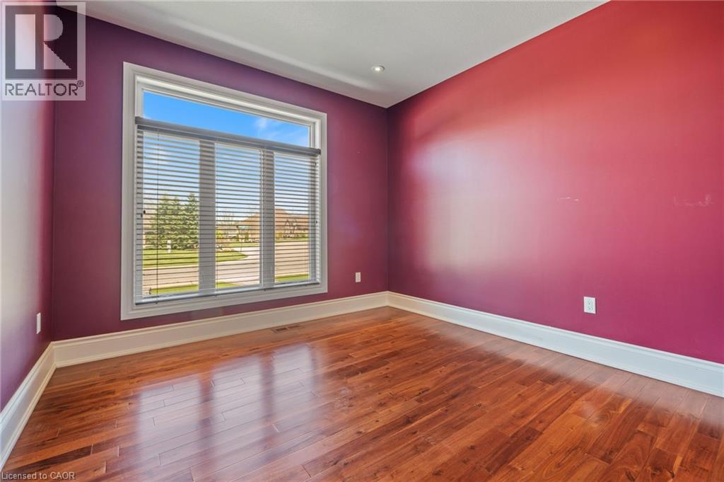114 DONJON Boulevard - 21