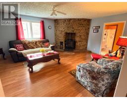 31 Angle Brook Road thumbnail 18