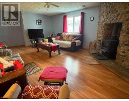 31 Angle Brook Road thumbnail 28