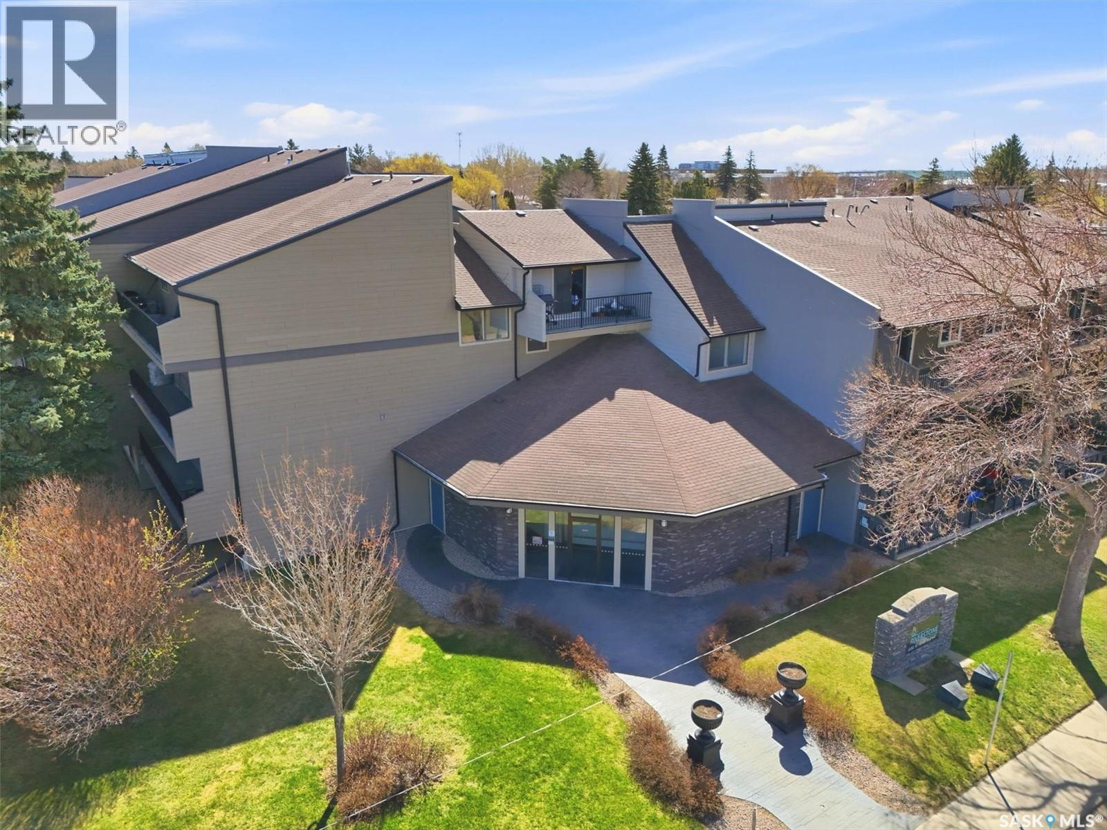 #104 2233 St Henry AVENUE - 38