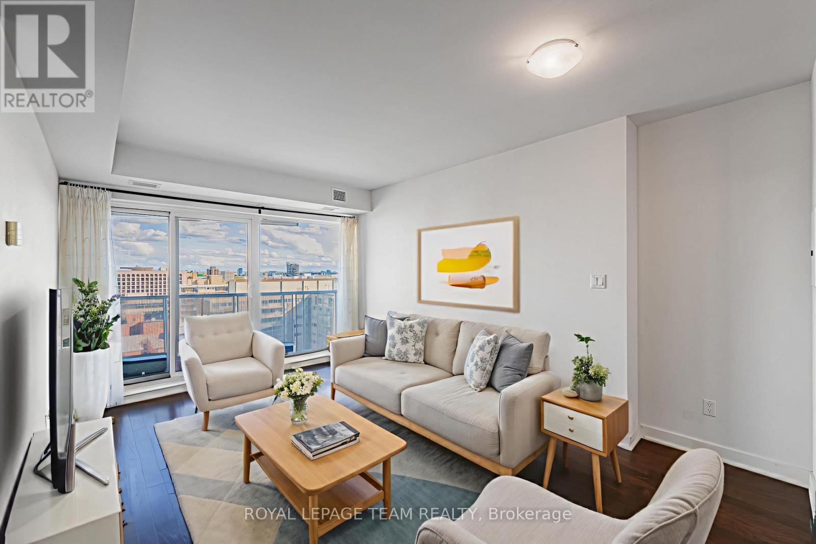 #1306 40 NEPEAN STREET - 6