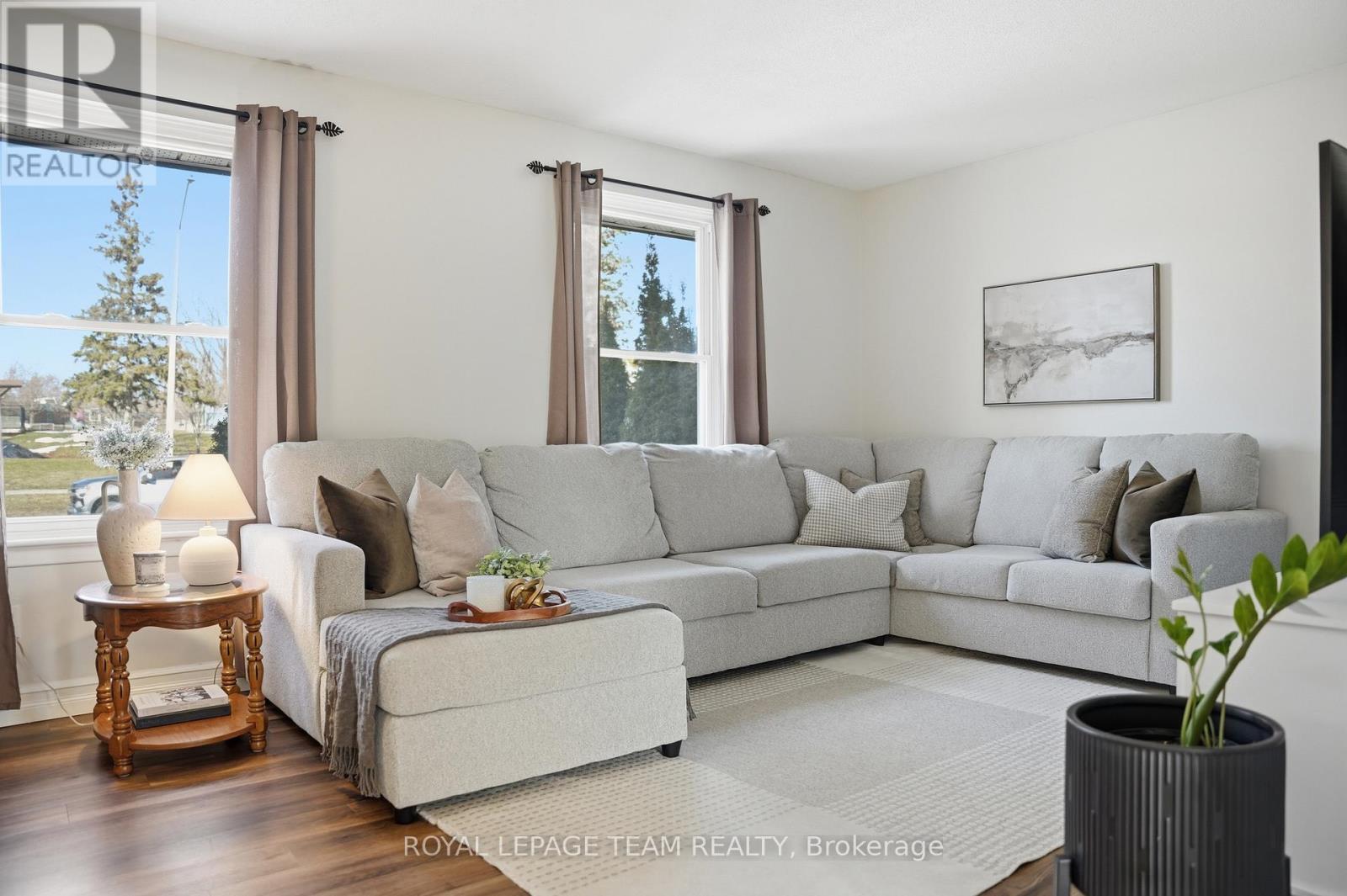67 CASTLEFRANK ROAD - 10
