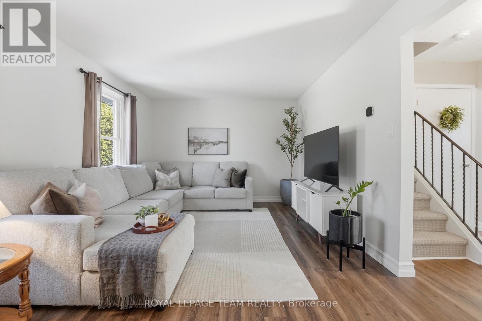 67 CASTLEFRANK ROAD - 12