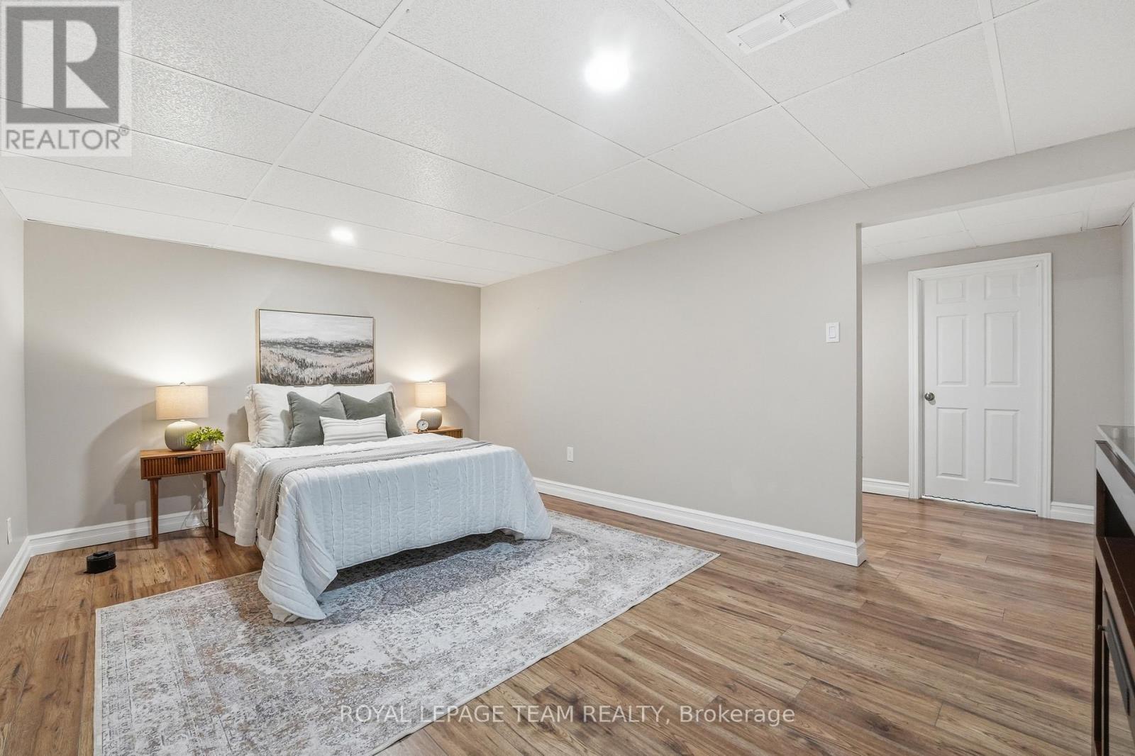 67 CASTLEFRANK ROAD - 39