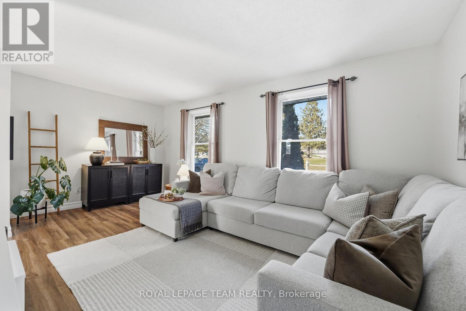 67 CASTLEFRANK ROAD - 7