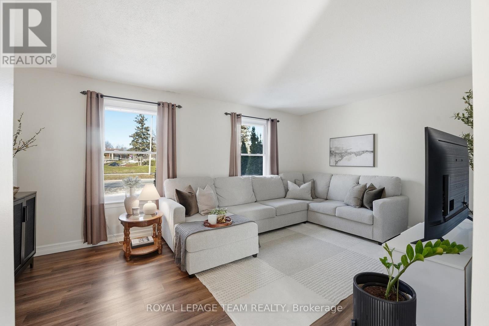 67 CASTLEFRANK ROAD - 8