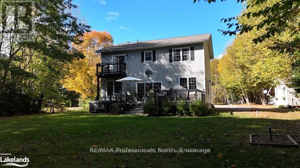 1057 SUBURBAN COURT - 12