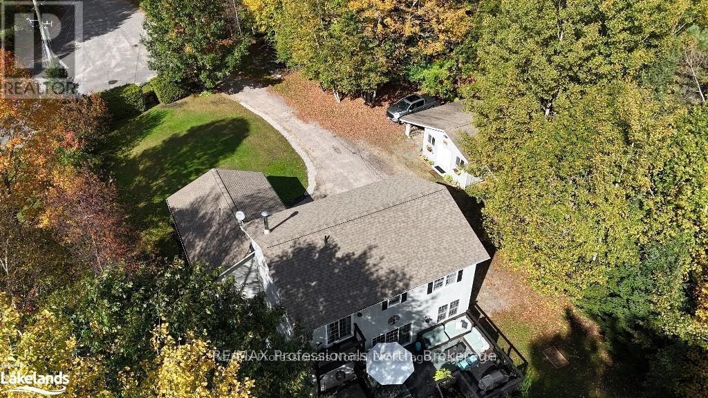 1057 SUBURBAN COURT - 15