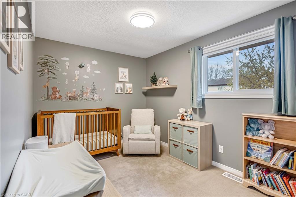 57 COXWELL Crescent - 18