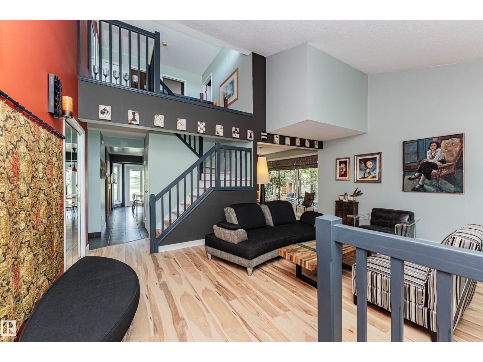 1235 104 ST NW, Edmonton