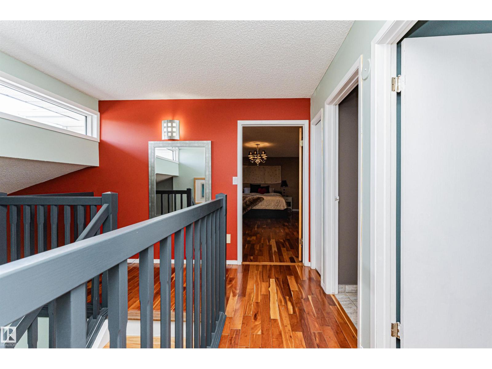 1235 104 ST NW, Edmonton