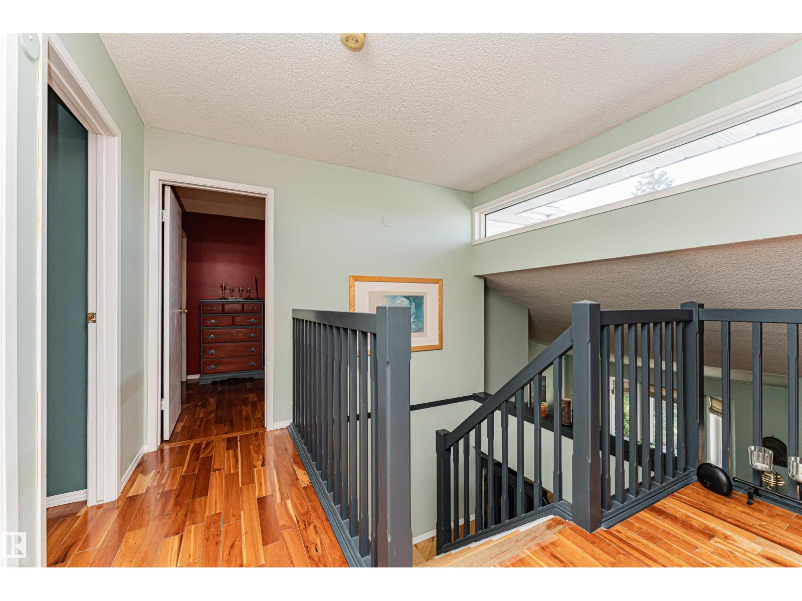 1235 104 ST NW, Edmonton