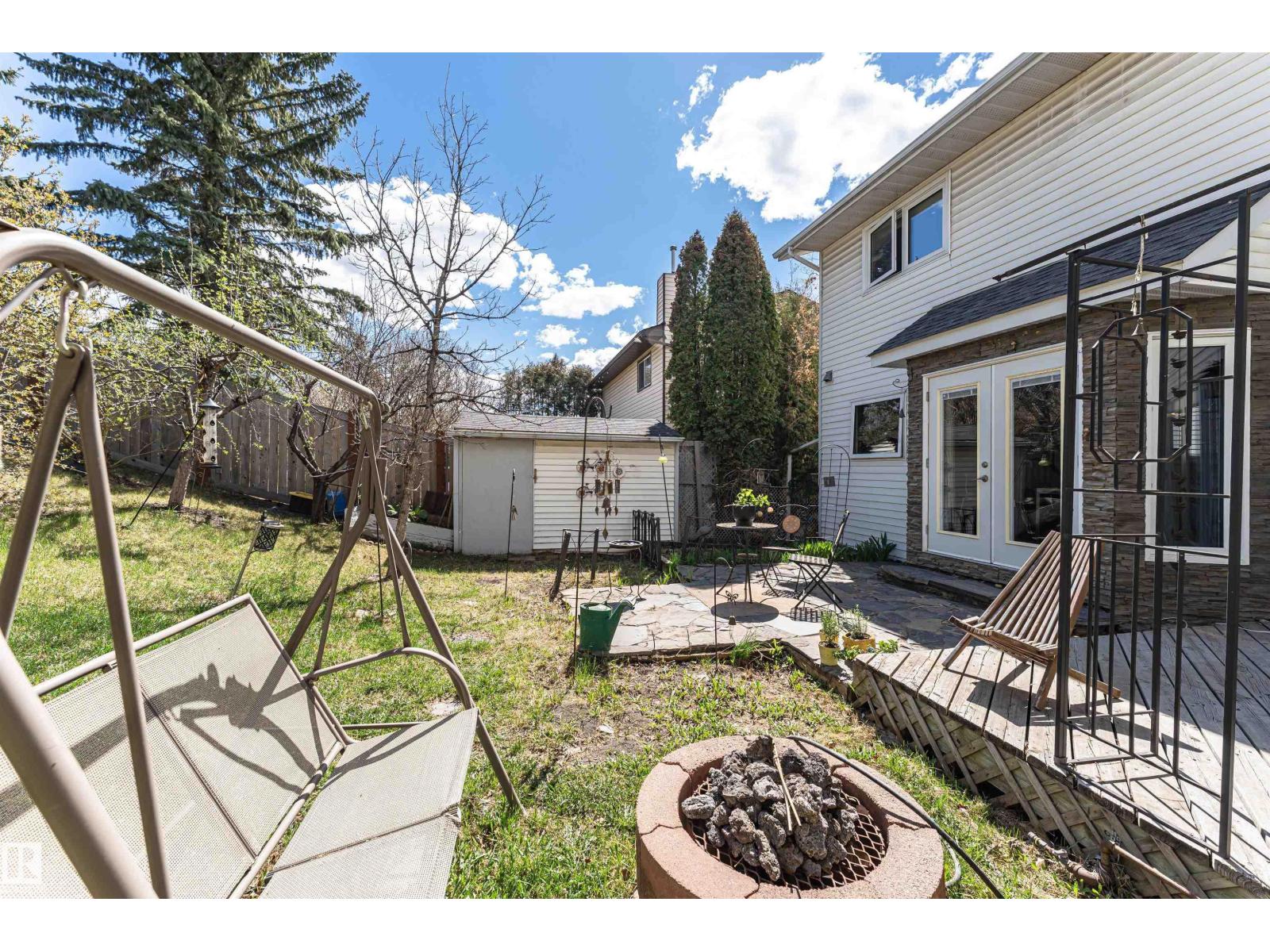 1235 104 ST NW, Edmonton