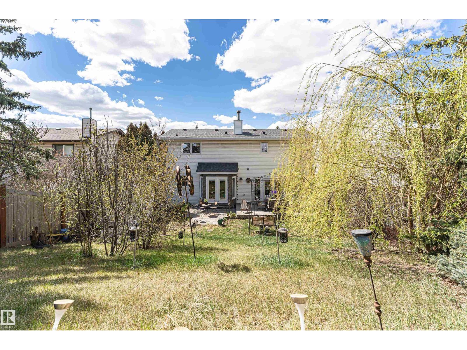1235 104 ST NW, Edmonton