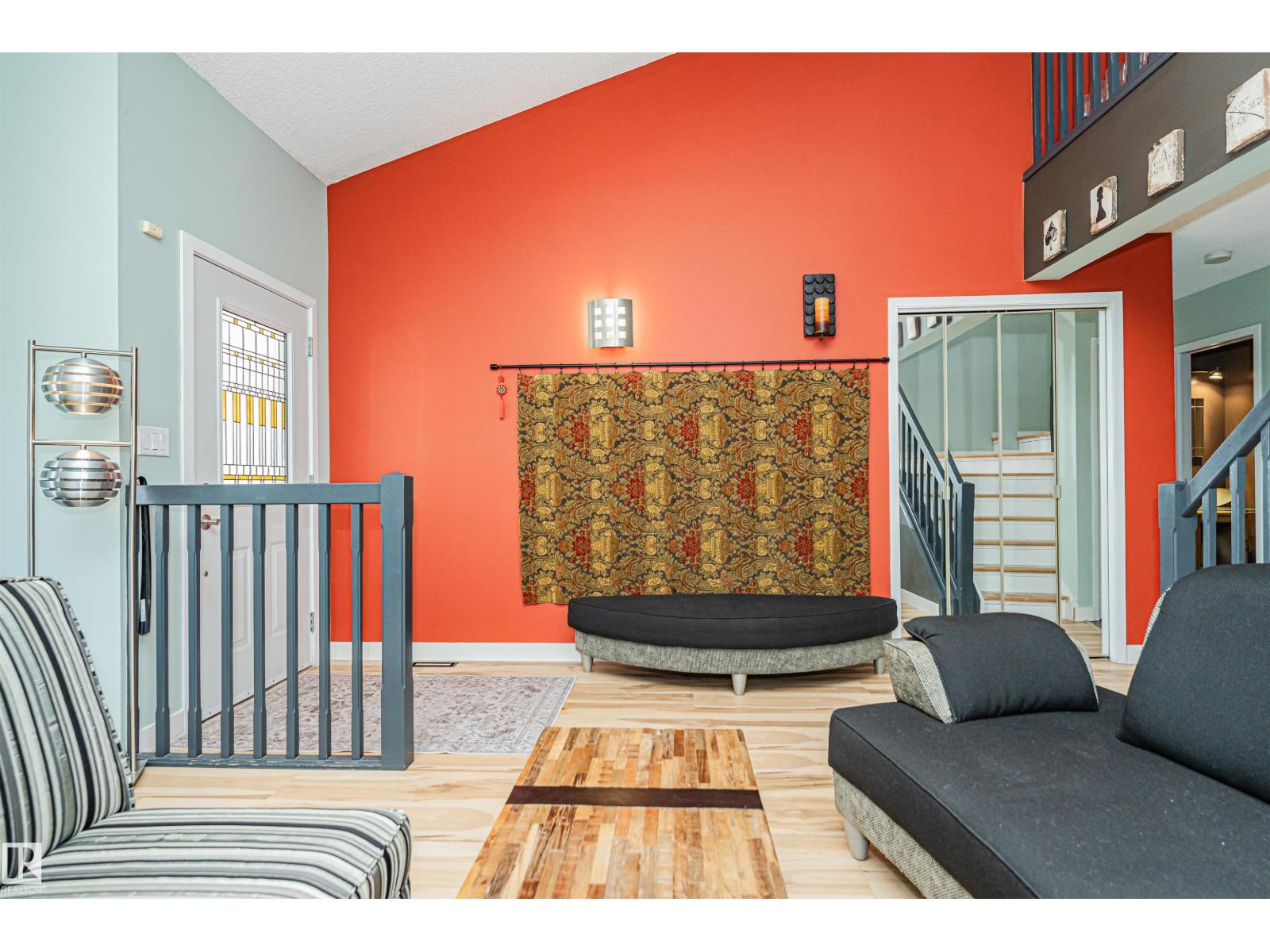 1235 104 ST NW, Edmonton