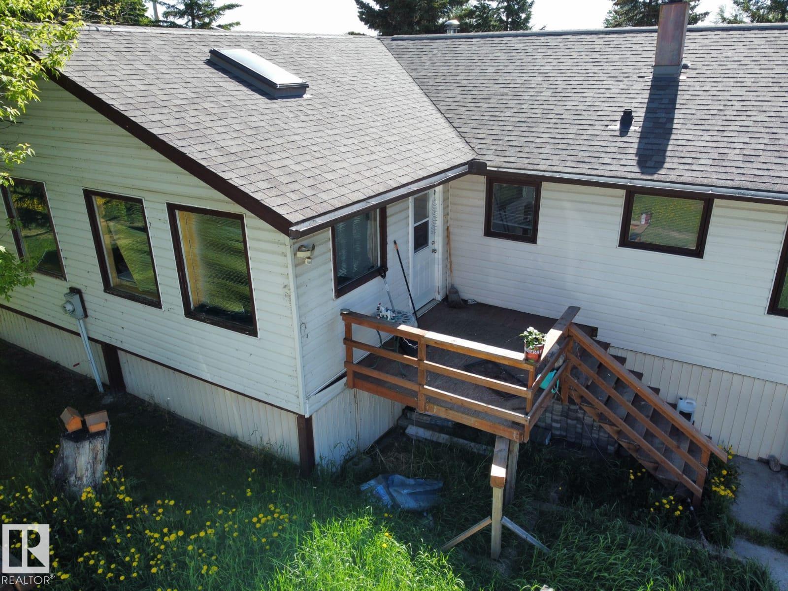 26 Lakeshore DR - 27