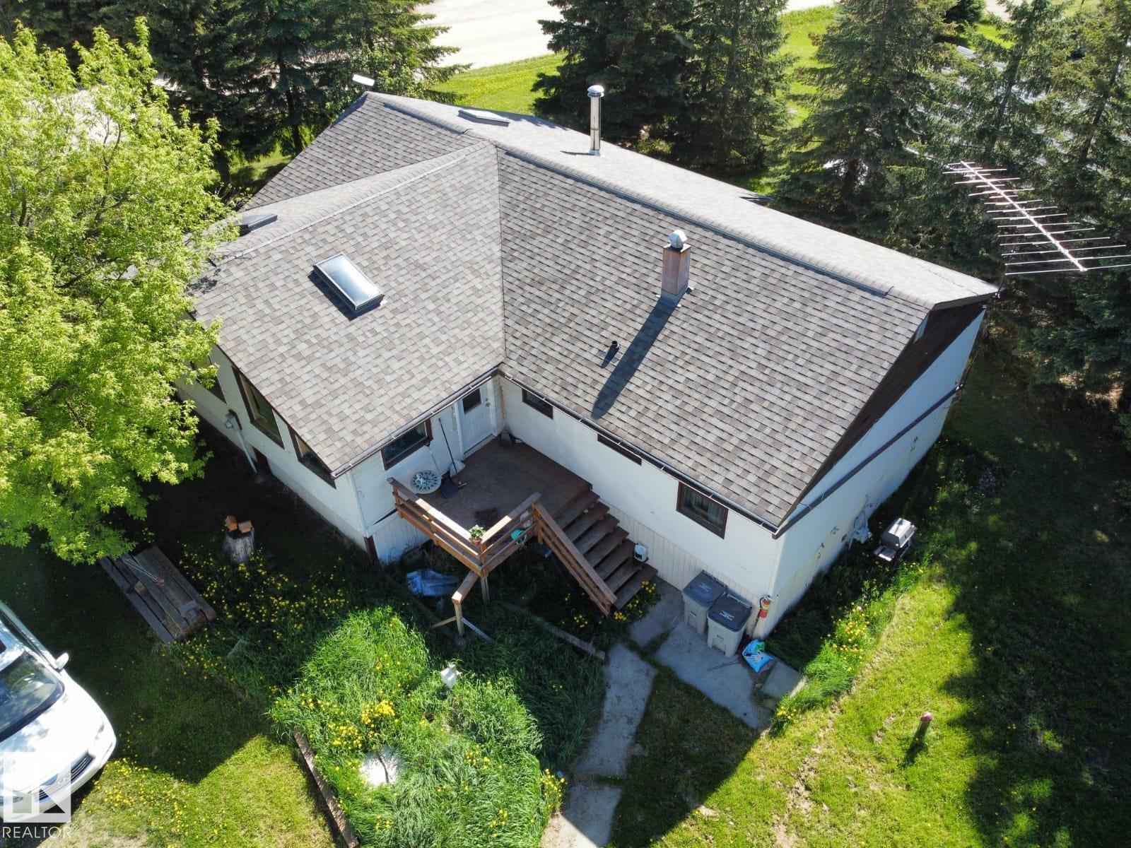 26 Lakeshore DR - 30