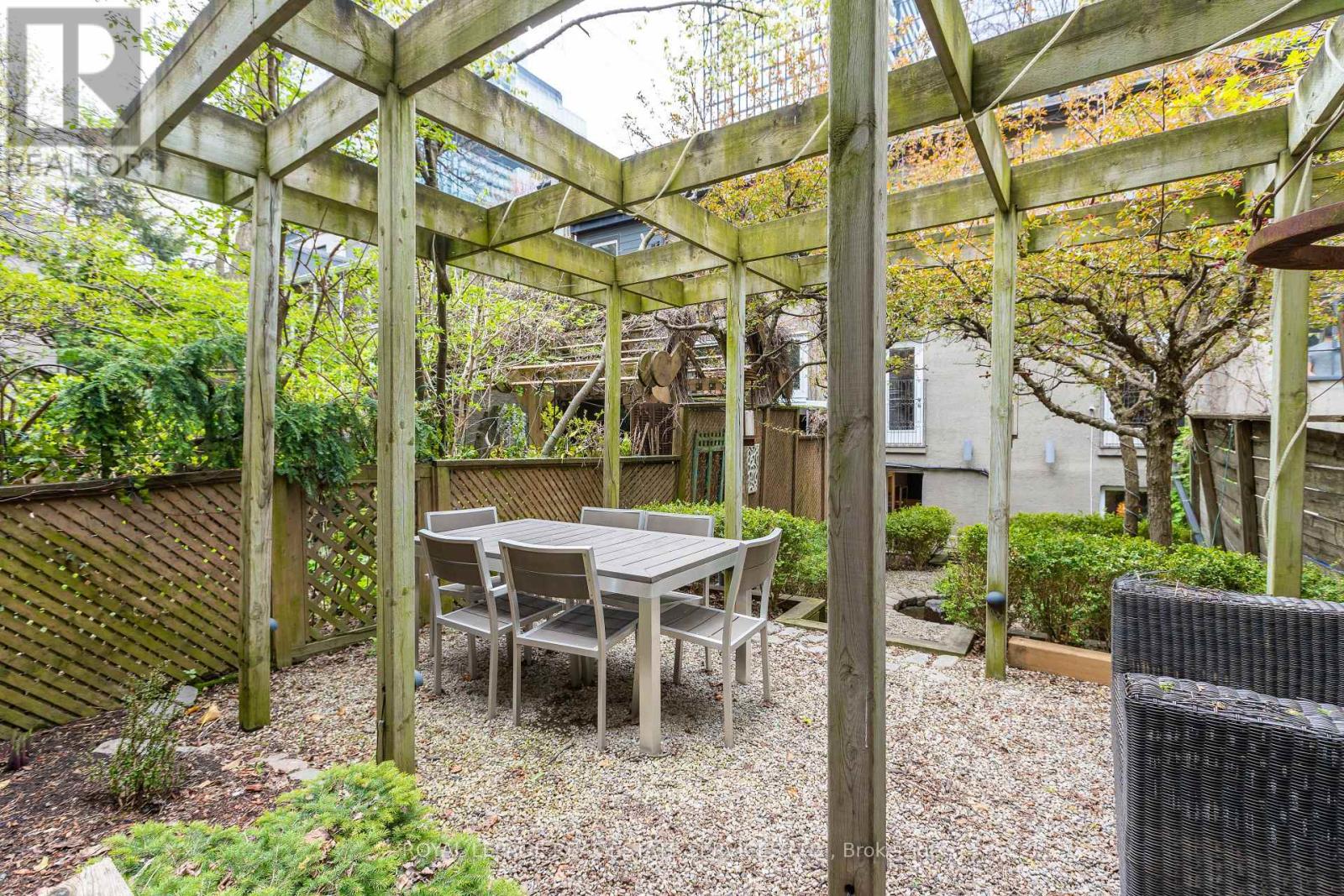 73 BERKELEY STREET - 27