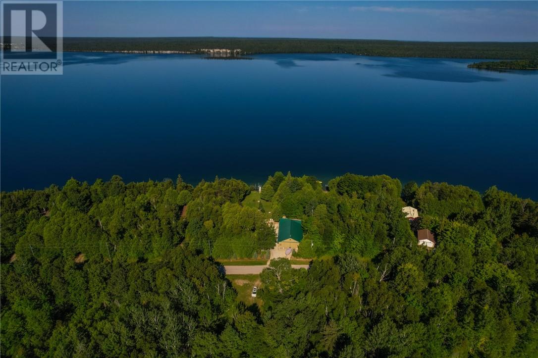 75 Holmes Street, Spring  Bay, Manitoulin Island, Ontario, P0P2B0 — Photo 11
