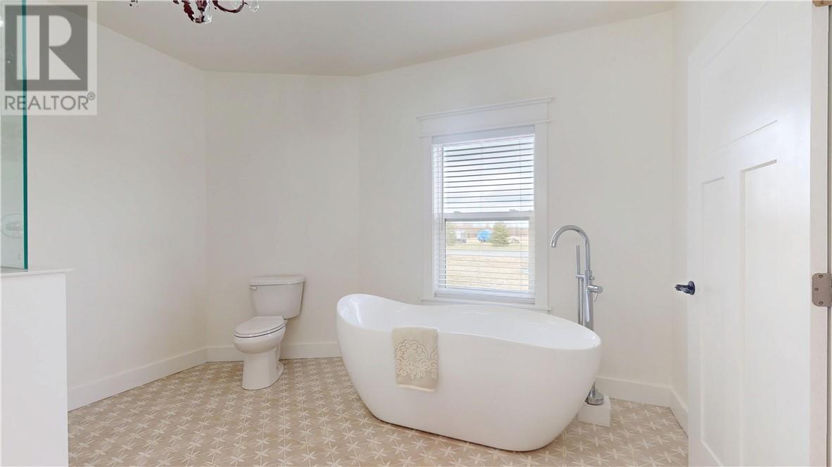 3868 Martin, Val Caron, Ontario, P3N1R3 — Photo 57