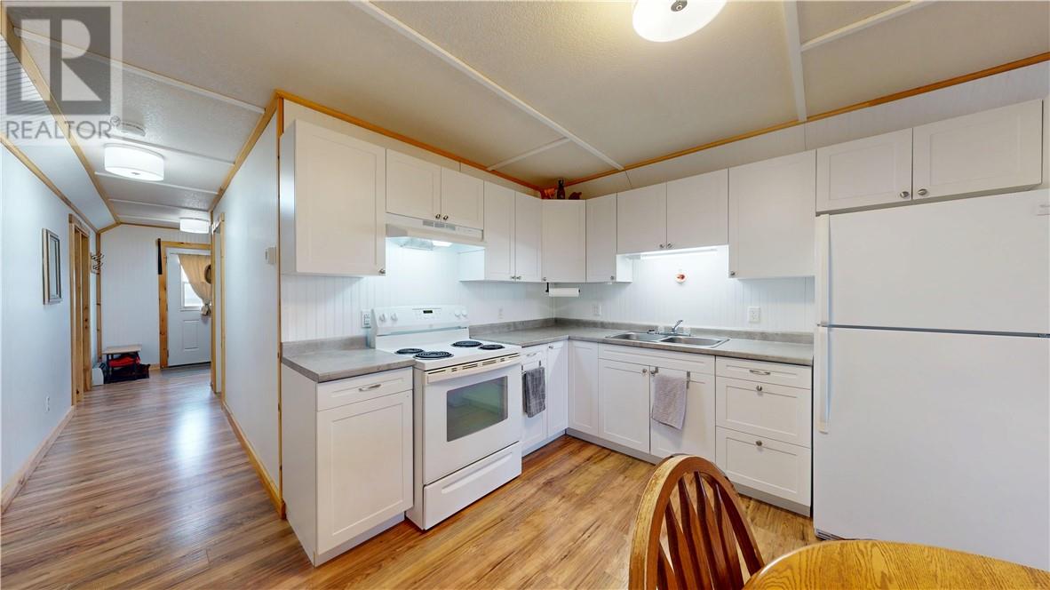 3868 Martin, Val Caron, Ontario, P3N1R3 — Photo 75