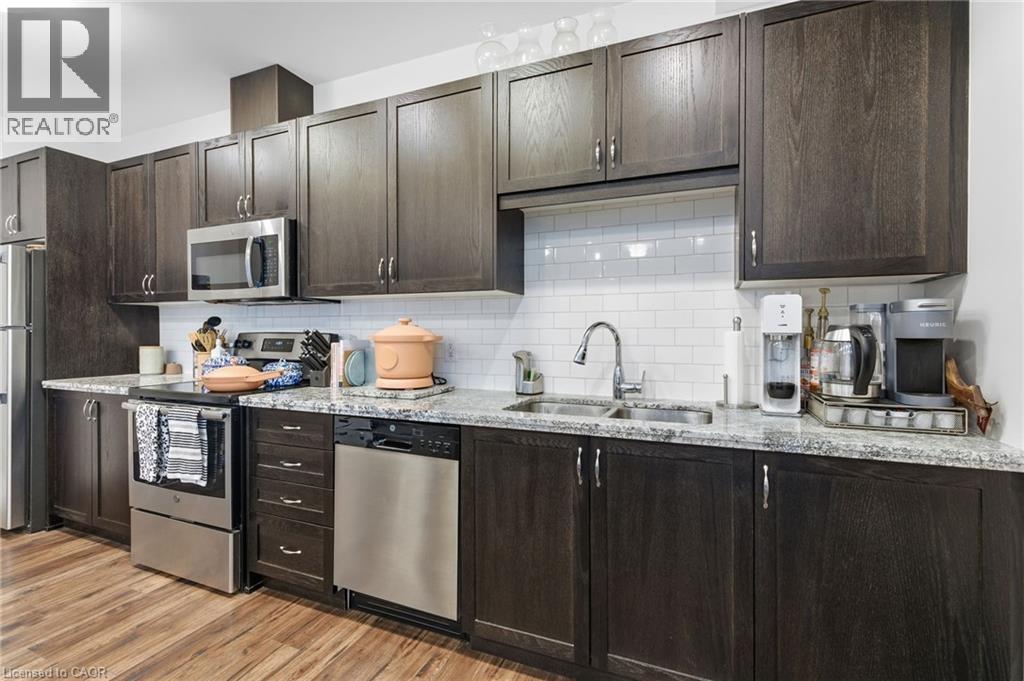 118 KING Street E Unit# 916, Hamilton, Ontario, L8N0A9 — Photo 3