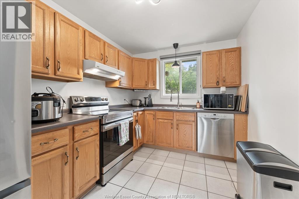 1736 VICKY CIRCLE, Windsor, Ontario, N8W5P6 — Photo 19
