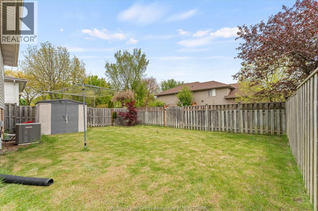 1736 VICKY CIRCLE, Windsor, Ontario, N8W5P6 — Photo 3