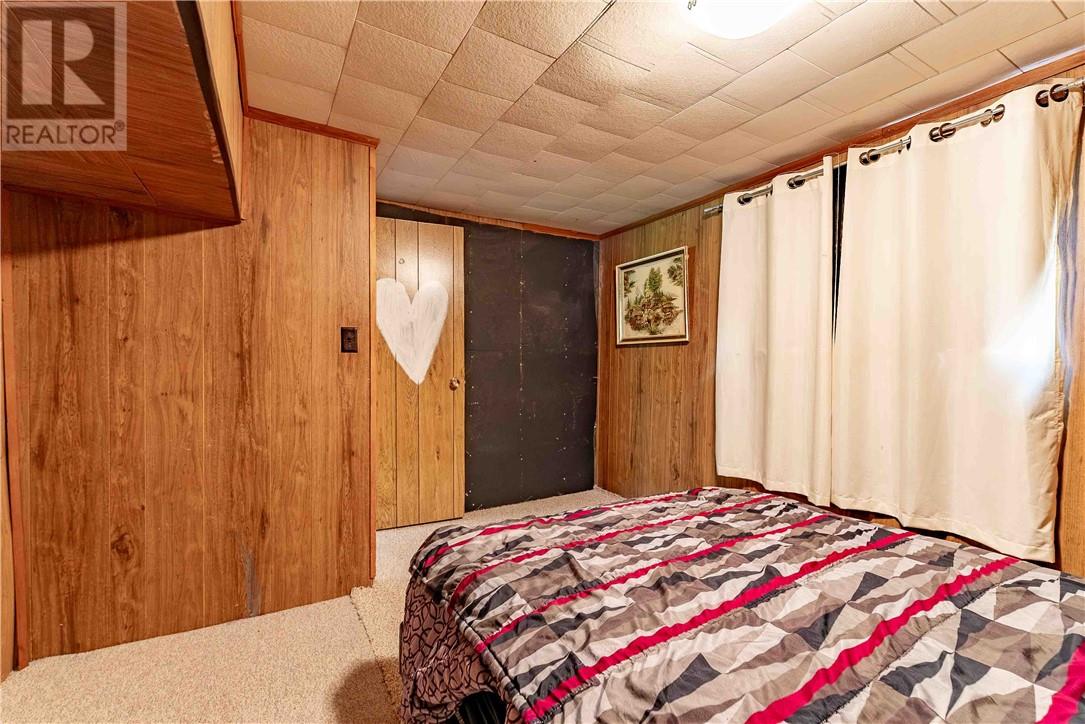 3065 Elm - 22