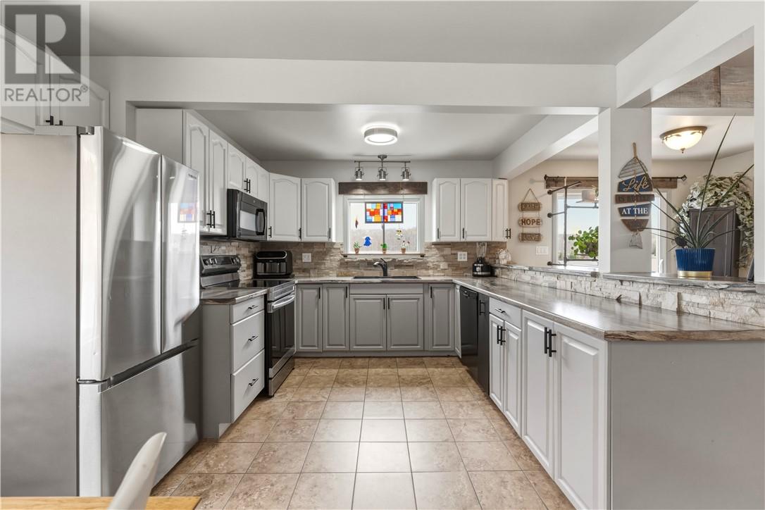 800 Hanmer Lake Road West, Hanmer, Ontario, P3P1R3 — Photo 6