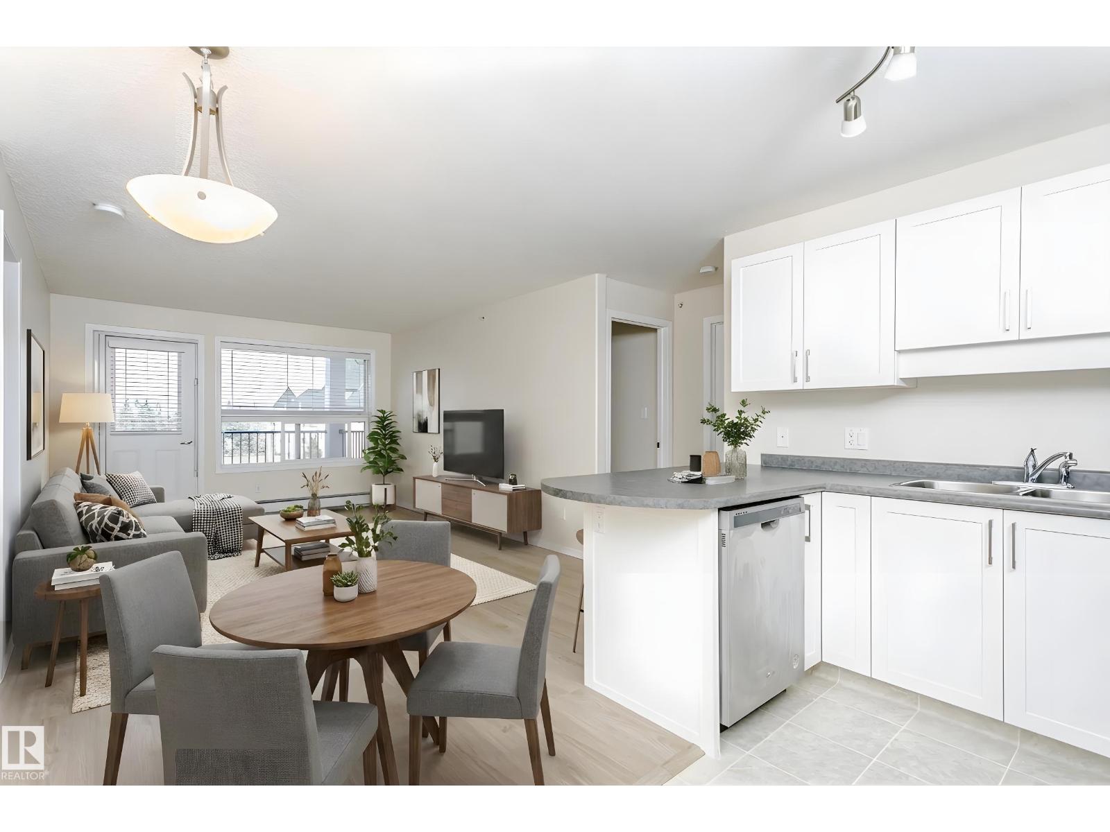 #423 13625 34 ST NW - 4