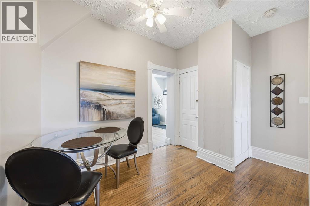 263 VIDAL STREET North Unit# 3, Sarnia, Ontario, N7T5Y5 — Photo 2