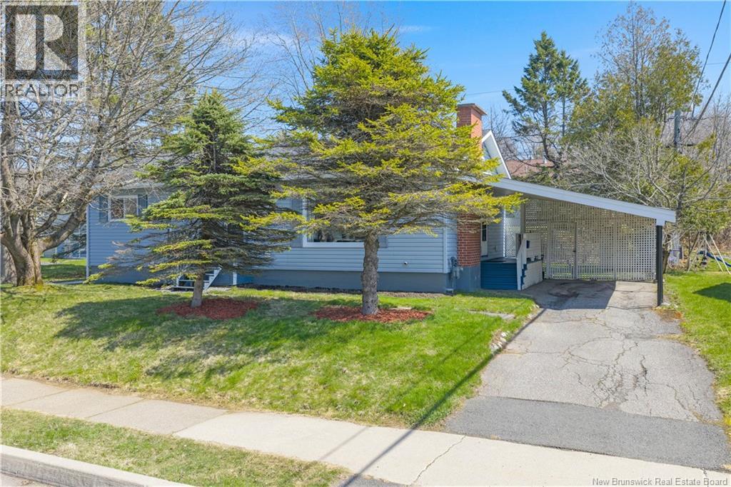 892 Mollins Drive - Image 3