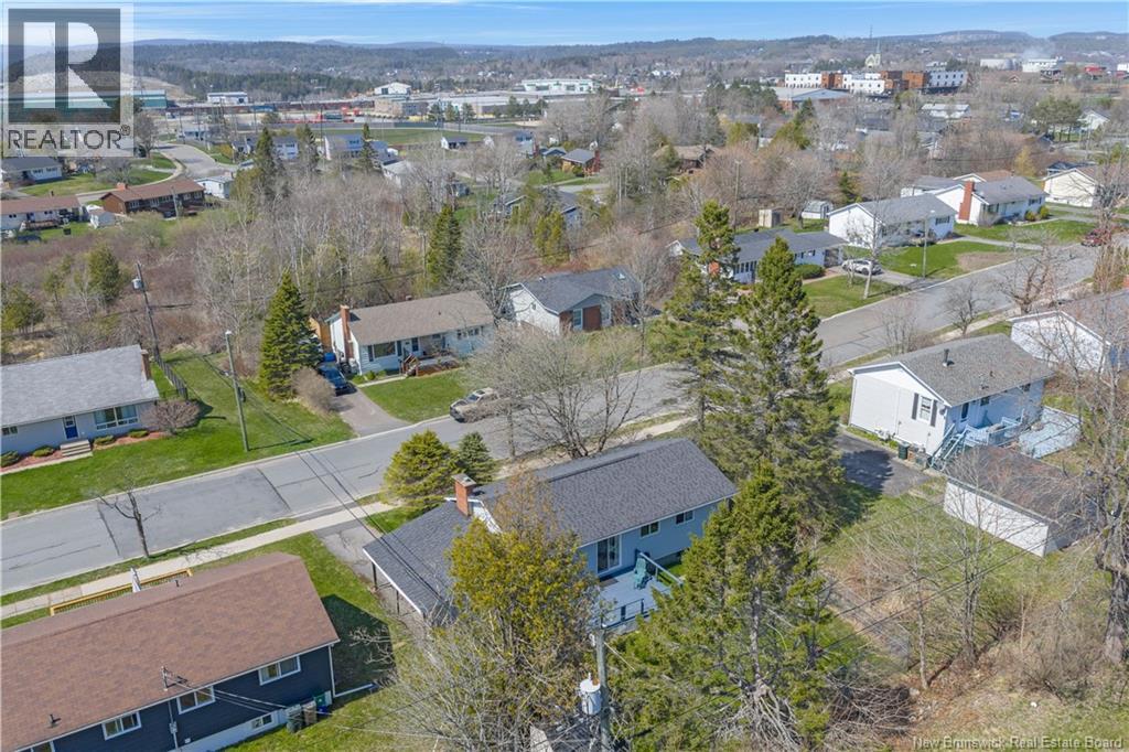 892 Mollins Drive - 39
