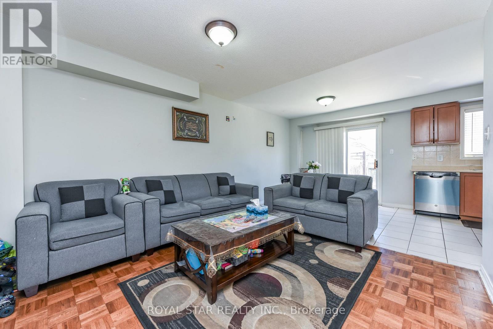33 COPPERMILL DRIVE - 10