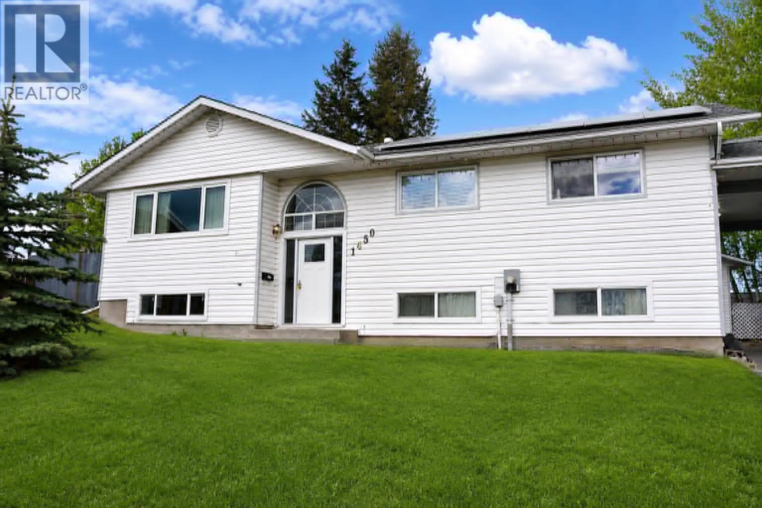 1450 FRASER CRESCENT — $549,000