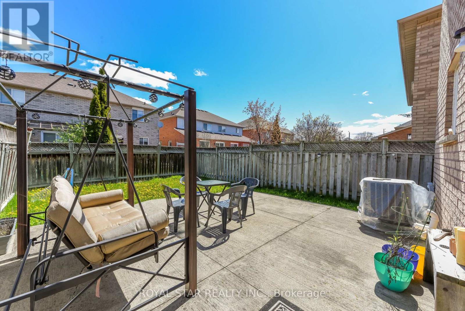 33 COPPERMILL DRIVE - 44