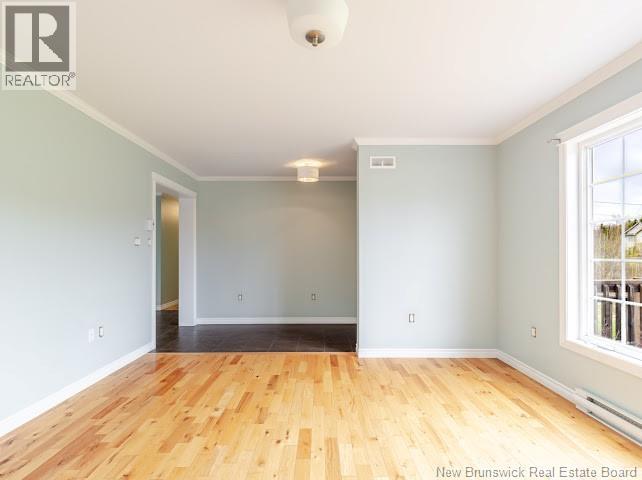 82 Alden Avenue - 13