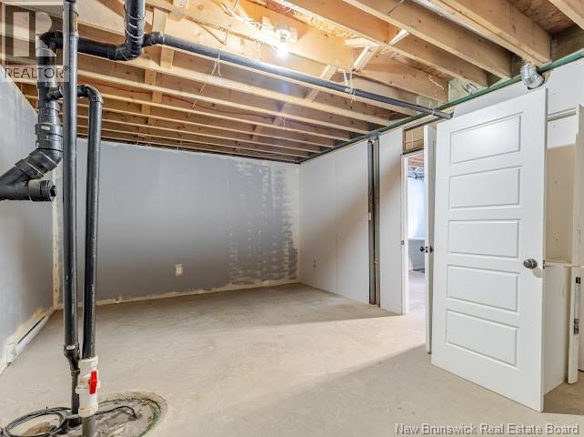 82 Alden Avenue - 34